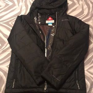 Columbia jacket girls large